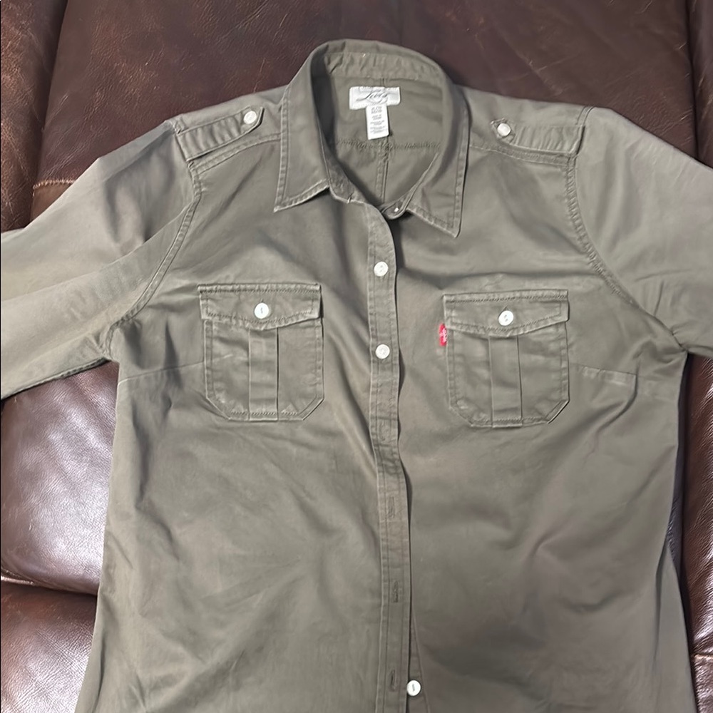 Levi's Khaki Button-Up Shirt, ladies